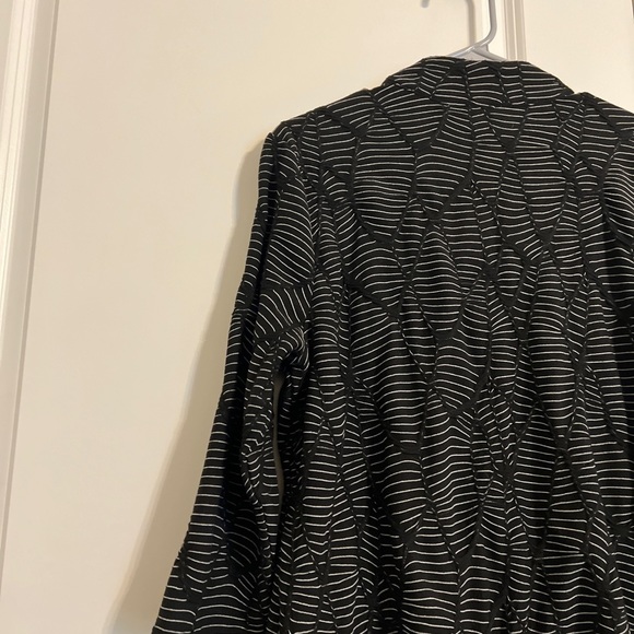 Weekends By Chicos Black and White Striped Zipper Jacket Womens Size Large - Picture 6 of 9